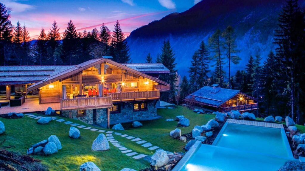 Chamonix, France: Classic Alpine Chalets