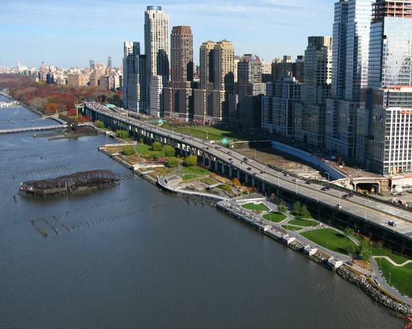 Best Parks in New York: Riverside Park, A Tranquil Waterfront Escape