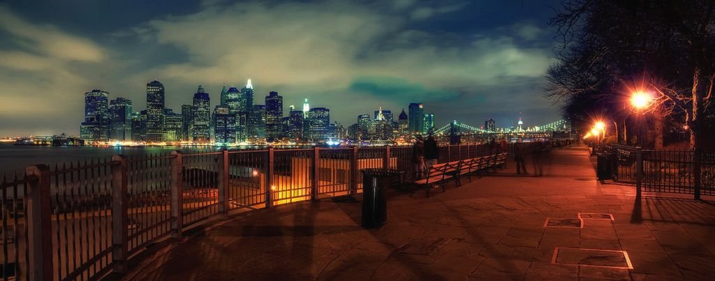 Brooklyn Heights Promenade: A Romantic Skyline View in New York City