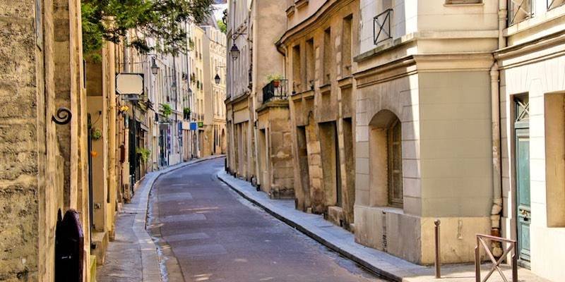 The Perfect Neighborhoods to Stay in Paris: The Marais: Latin Quarter, Great for Students and Budget Travelers